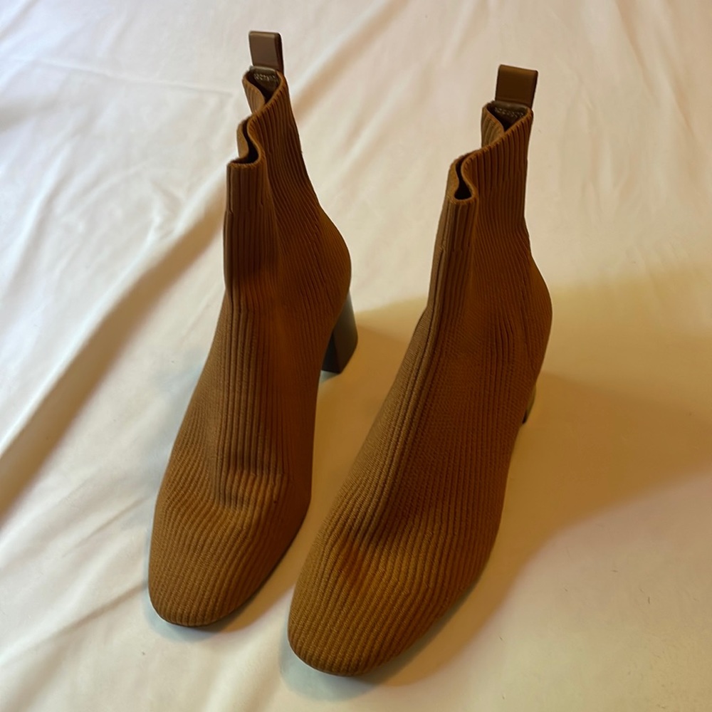 Everlane glove boot